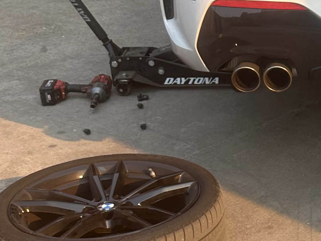 How to Spot and Fix Common Tire Problems in Silverlake