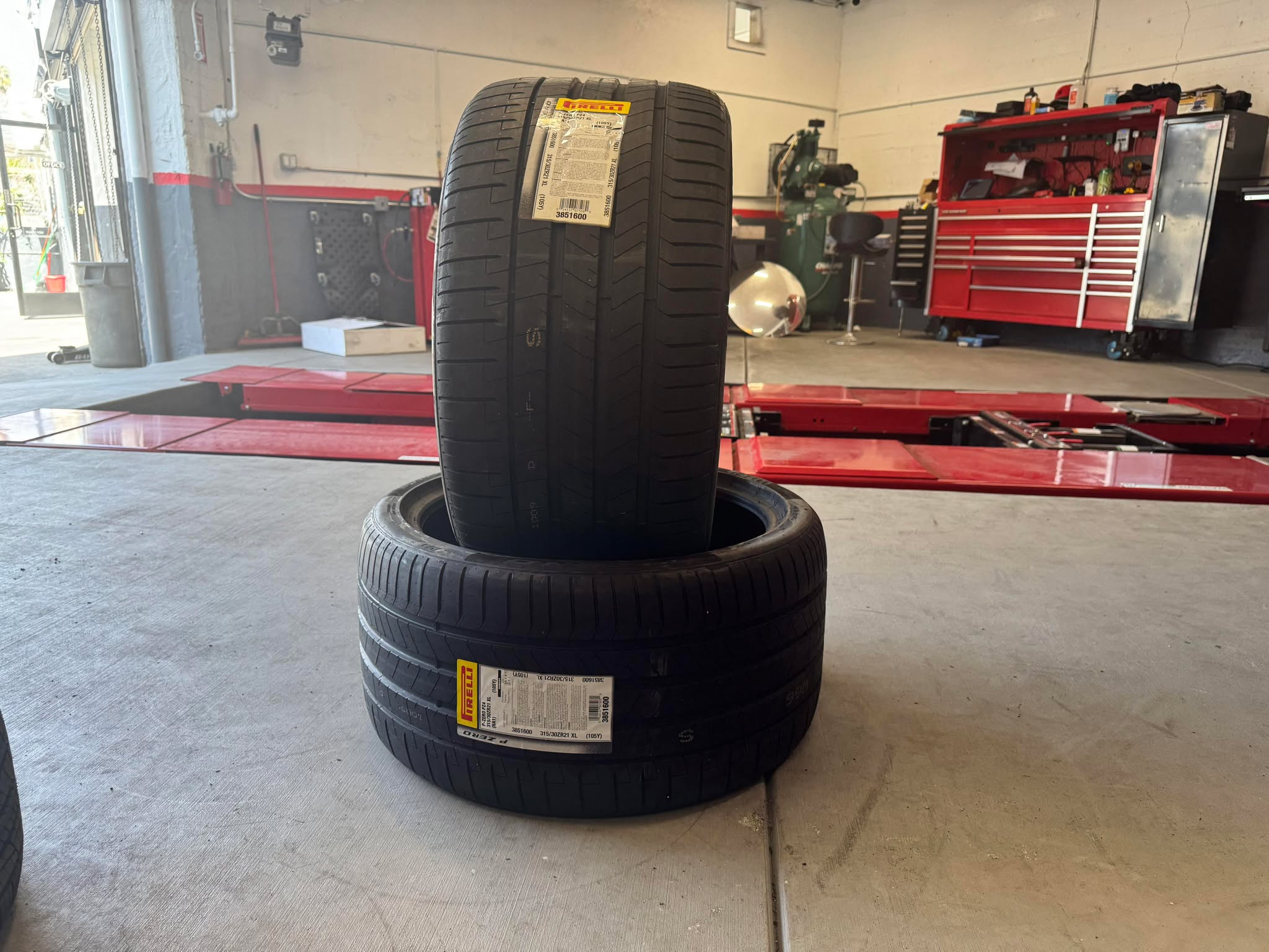 The Best All-Season Tires for Silver Lake Commuters