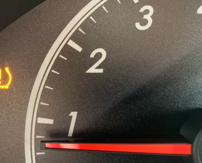 TPMS Light On? What It Means & Safe Next Steps for Echo Park Drivers