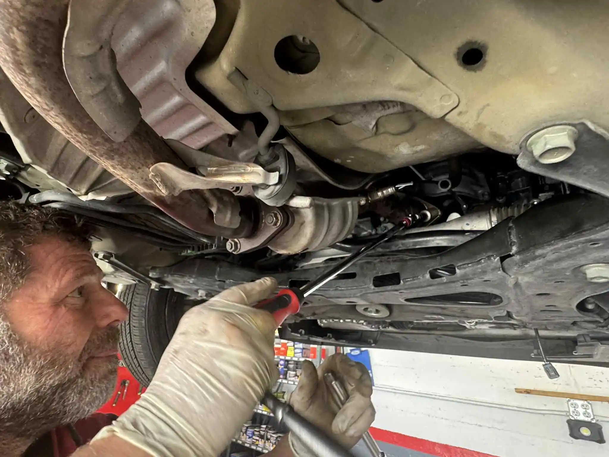 Loud Exhaust or Ticking Noise? Exhaust Leak Signs for Echo Park Drivers