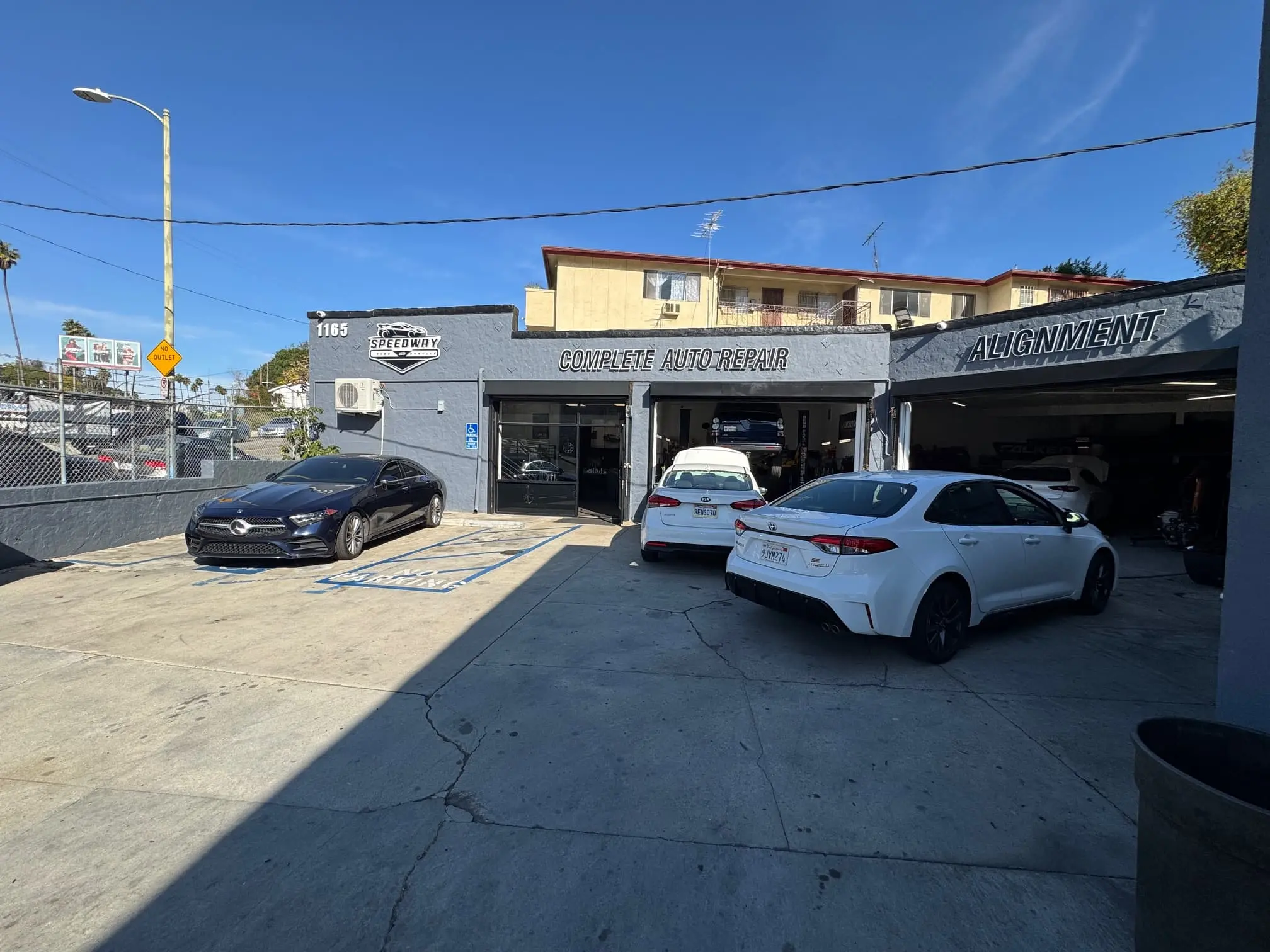 Hybrid Maintenance vs. Gas Cars: What’s Different for a Silver Lake Driver?