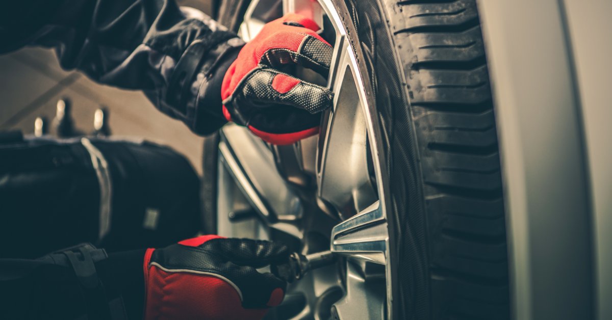 Wheel Balancing vs. Tire Rotation: What Solves Vibration on Downtown LA Freeways?