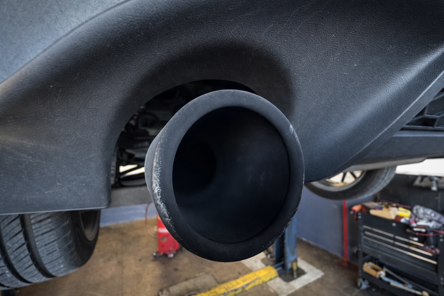 catalytic converter theft in Los Angeles]