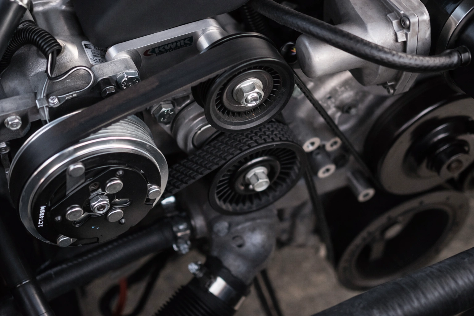 serpentine belt failure signs]