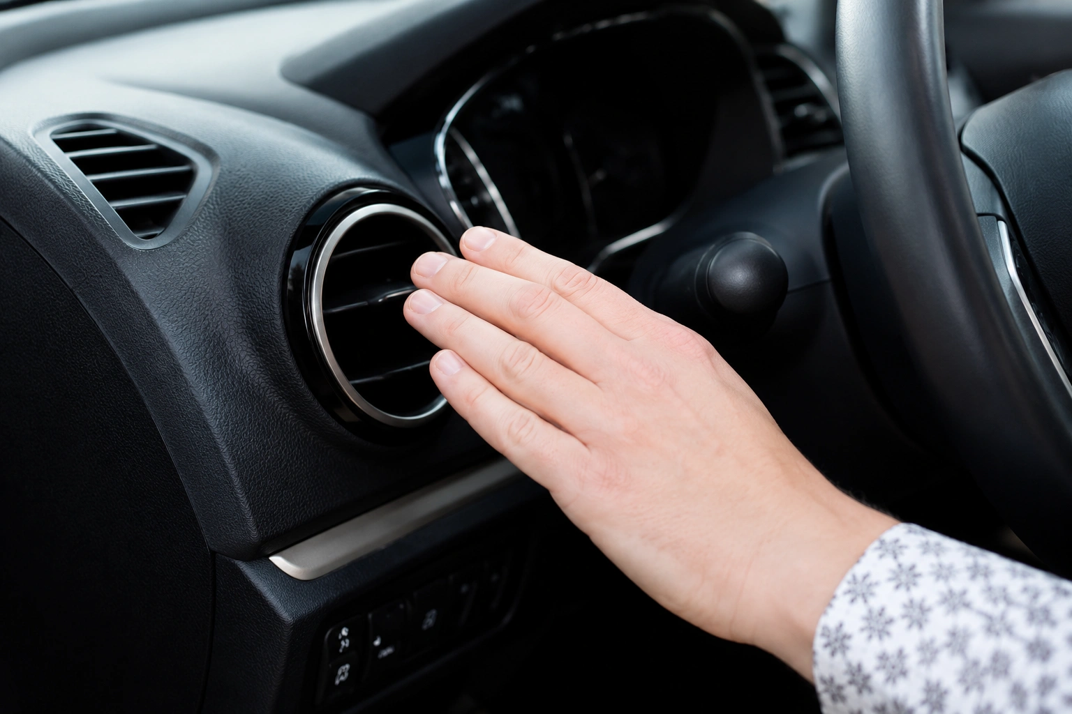 car heater blowing cold air]